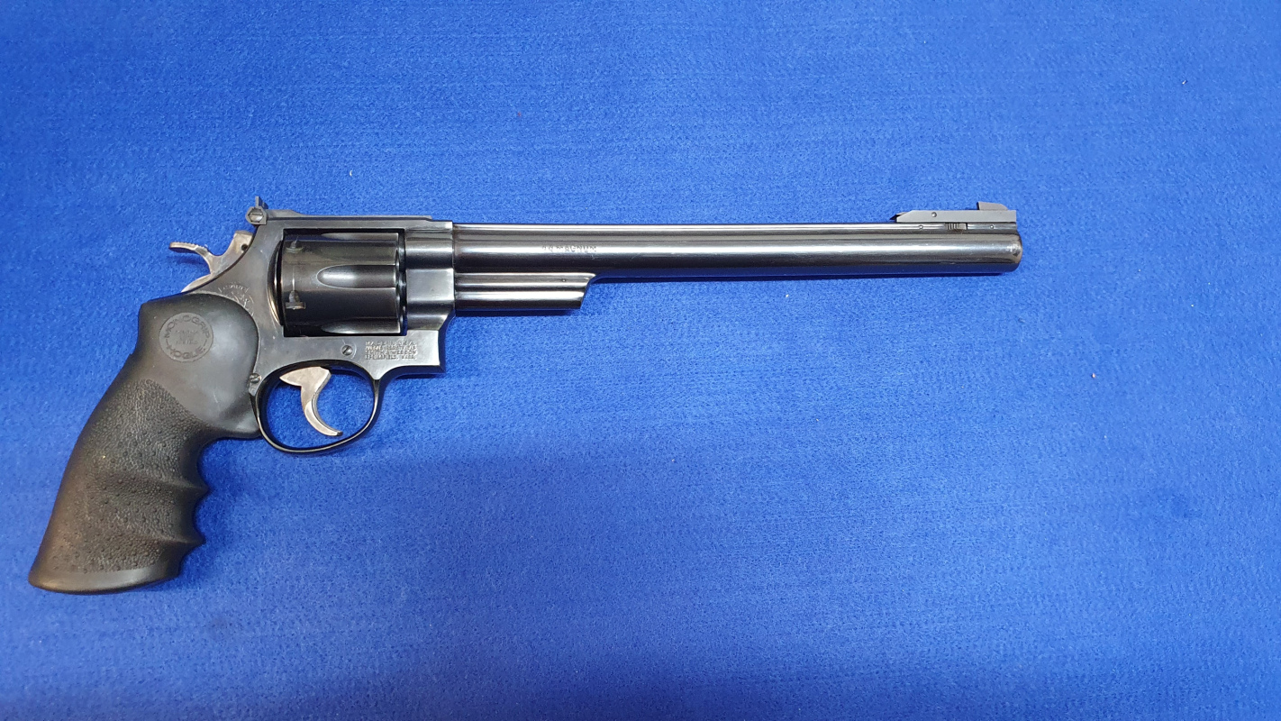S&W  m29-3.44 mag RESERVED