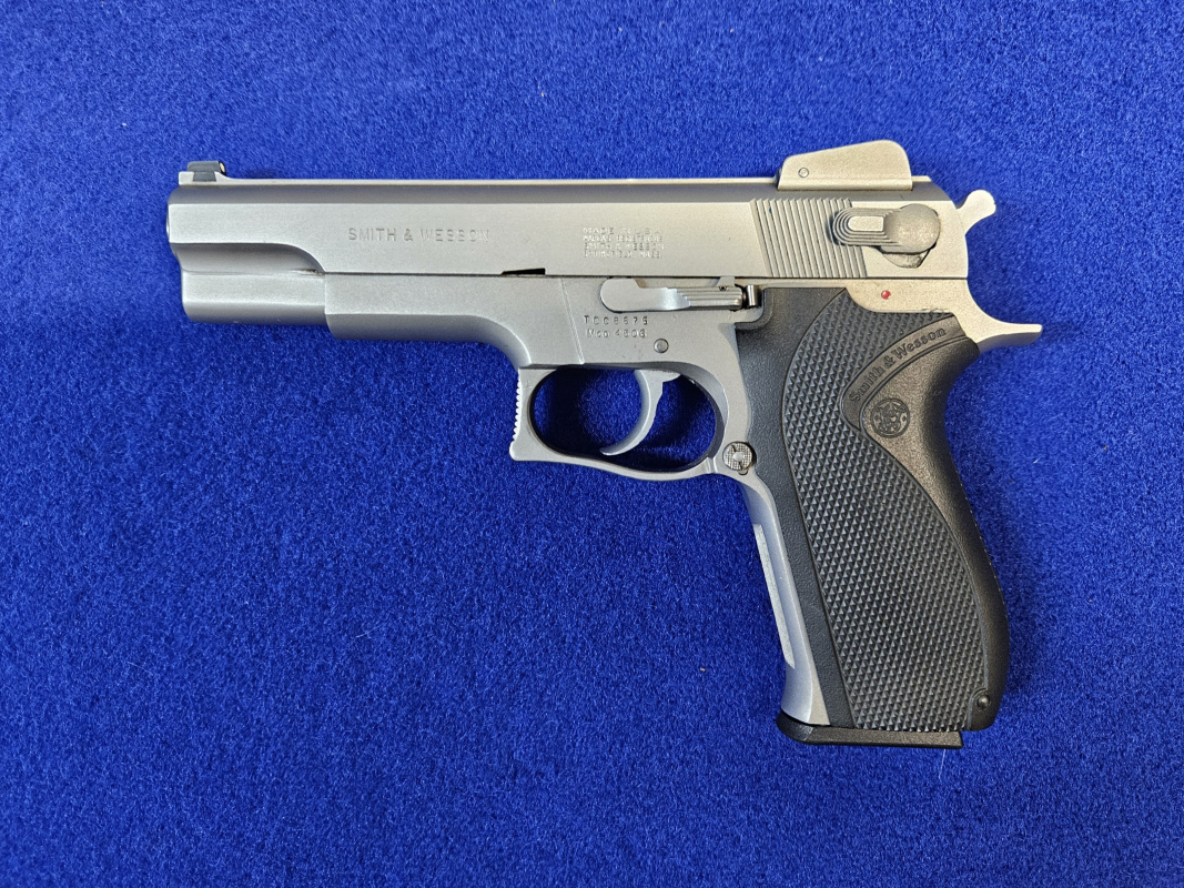 S&W 4506 .45 ACP